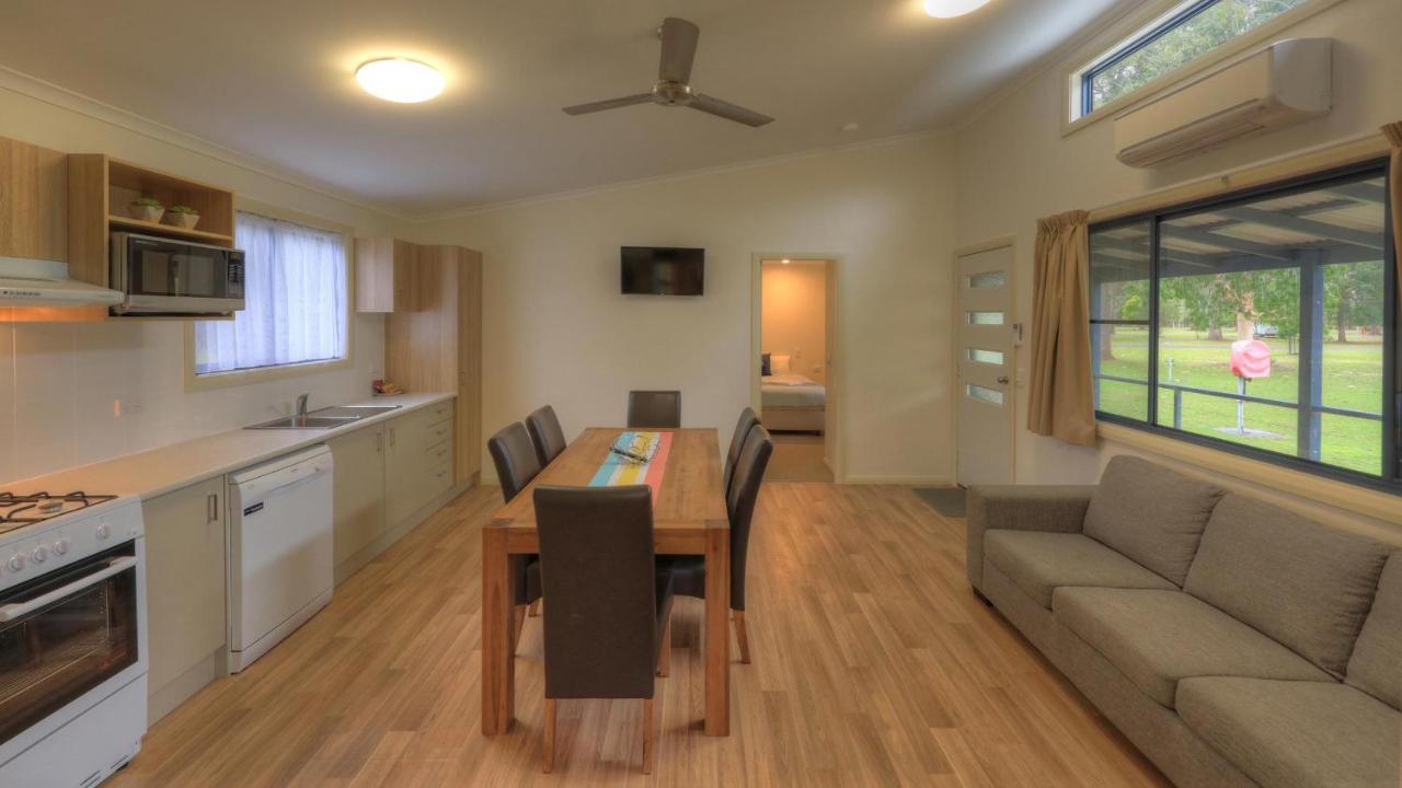 Yarra Holiday Park Stuarts Point Bagian luar foto